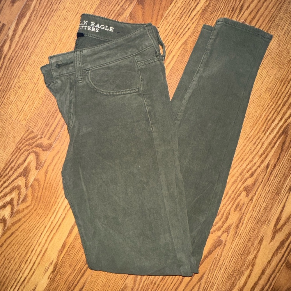 Olive Green Low-Rise American Eagle Outfitters Jeggings